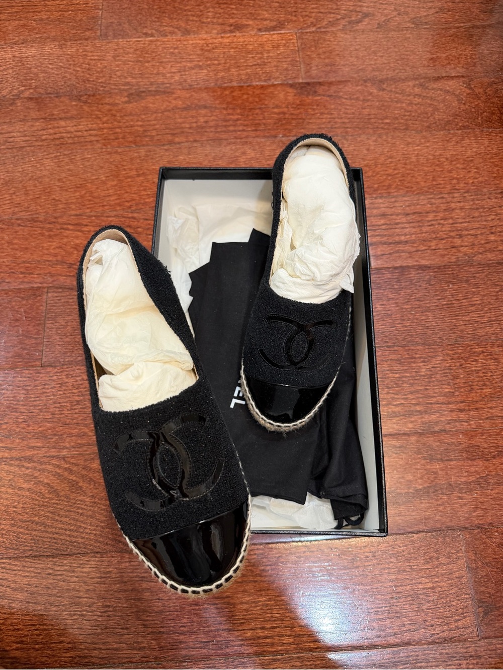 Authentic Chanel Black Tweed/Patent Espadrilles Size 35